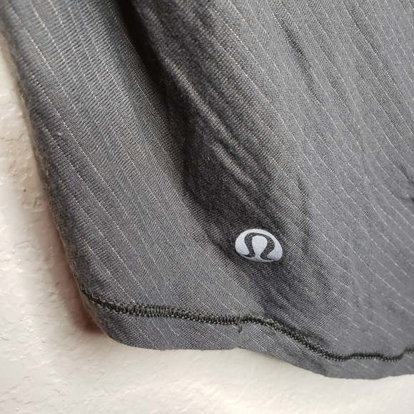 Lululemon Free To Be Wild 2 in 1 Top 6 dark green - Picture 4 of 6